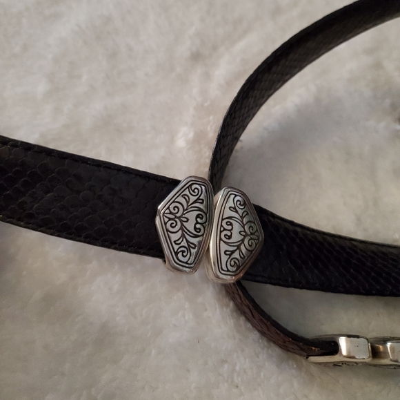 Brown and Black Switchable Belt - Picture 4 of 4